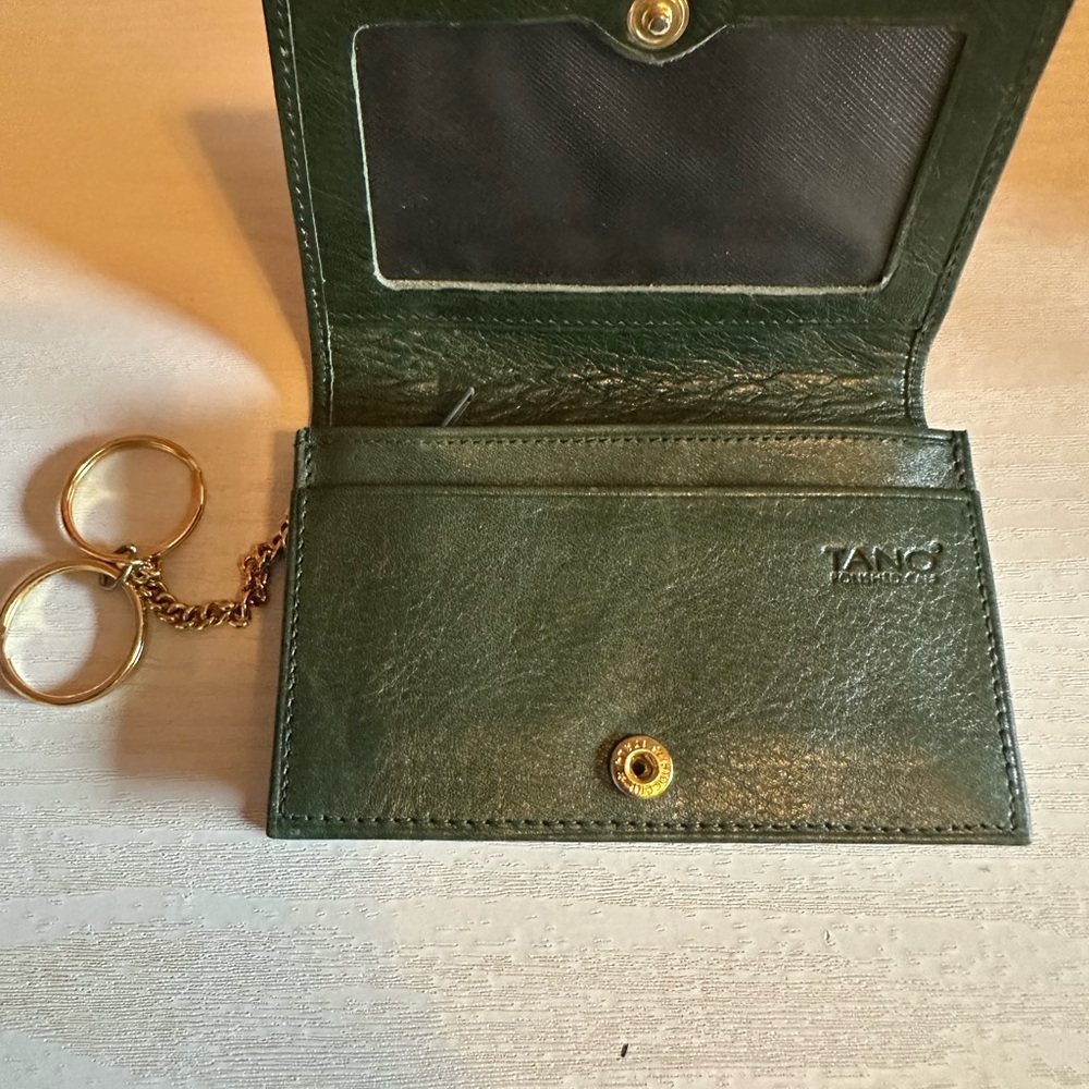 Tano Olive Leather Key Holder with Gold Accents